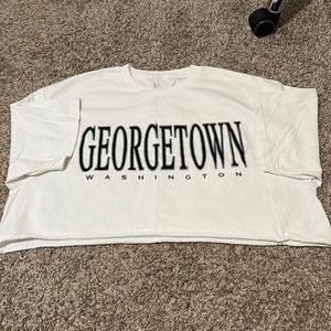 Georgetown cropped Brandy Melville tee